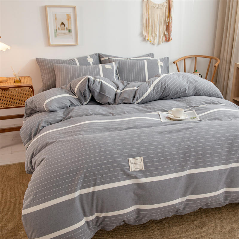 Vintage Striped Bedding Set Vintage Striped Bedding Set