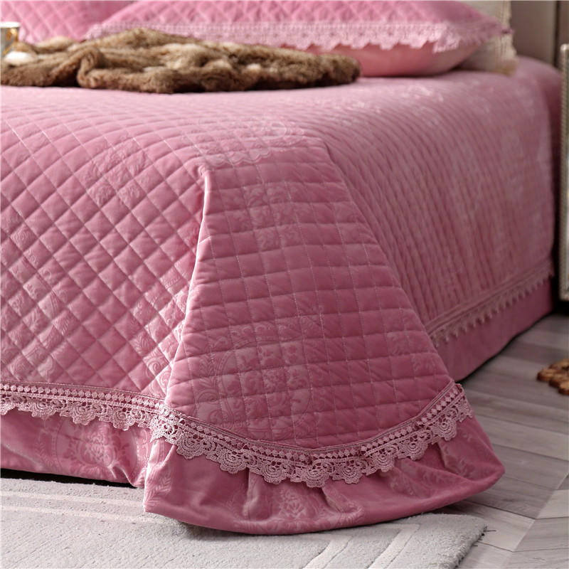 Bedspread Pink Cover Quilt