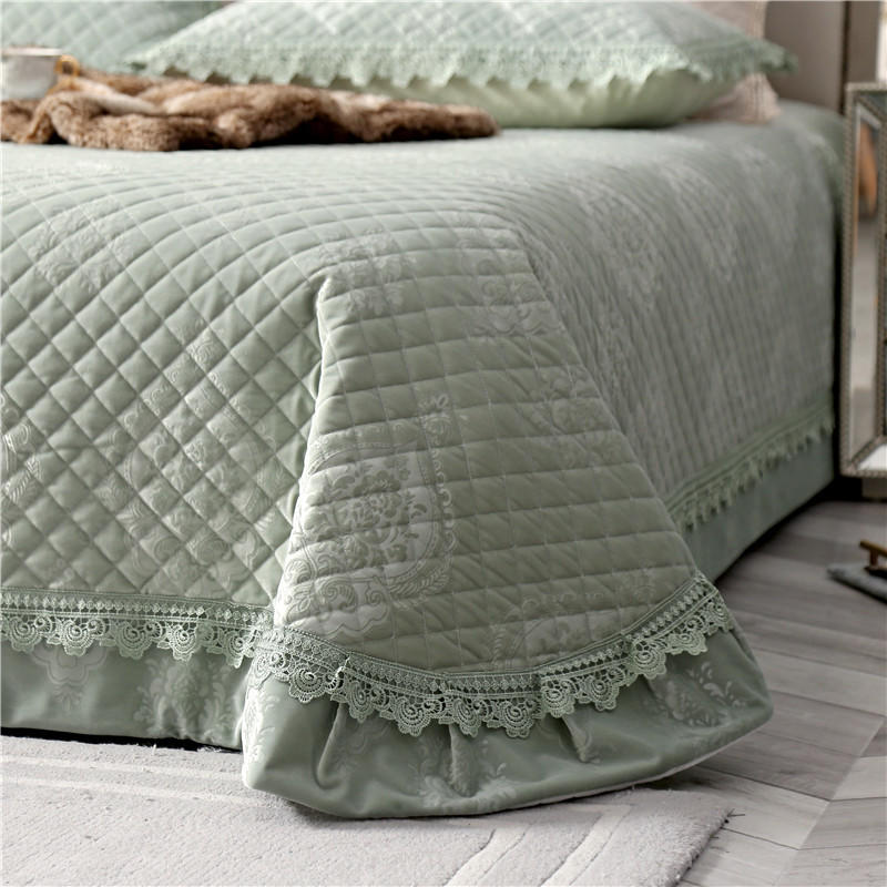 Quilt Set Made In China Bedspread