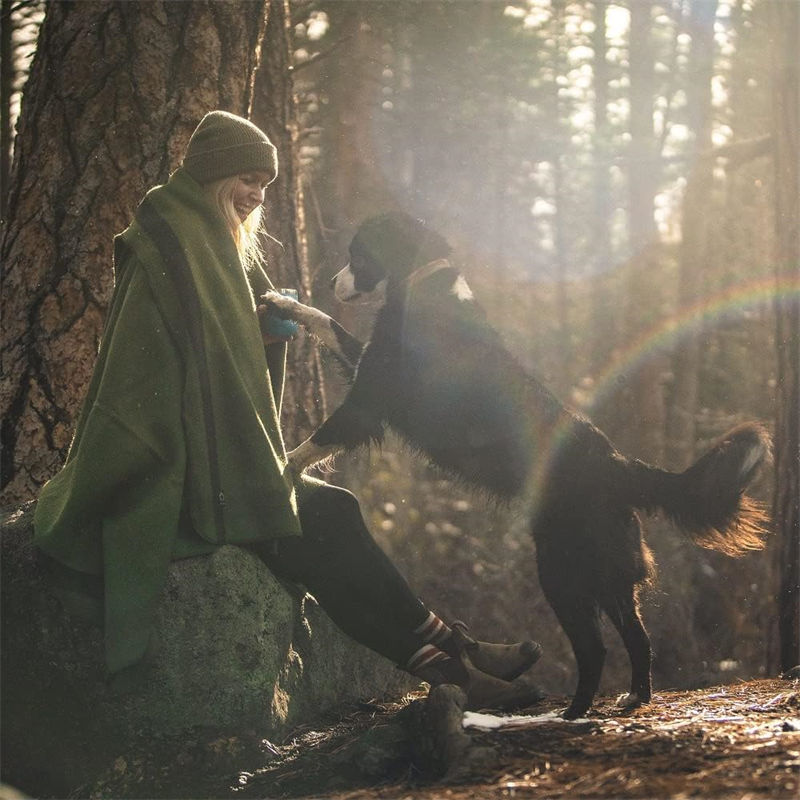 Outdoor Adventure Wide - Temperature 30% Wool Blanket