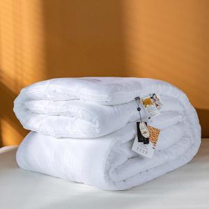 New Product Quilt Silk Spa Hotel