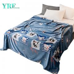 Deluxe-Fleece-Überwurf im Fashion-Stil