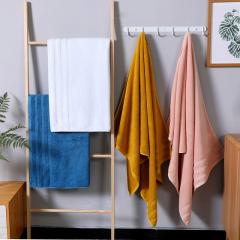 Luxuriöse Sporthandtücher aus 100 % Baumwolle mit individuellem Logo in Schwarz