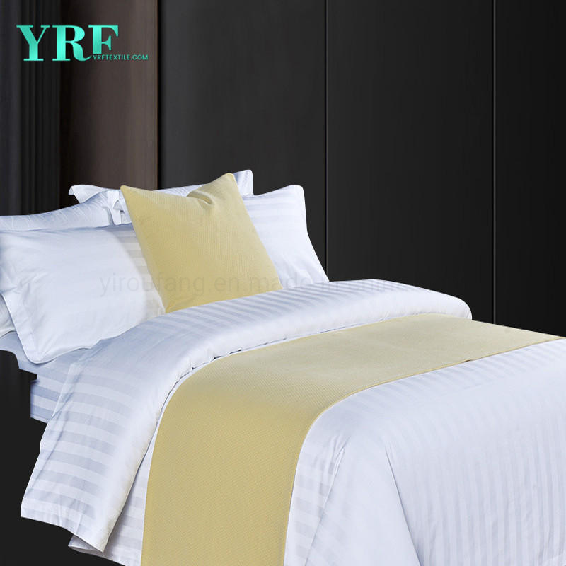 Woher bekommt man im Hotel die weißen Bettbezüge und Bettlaken?